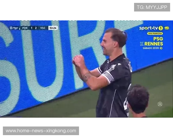 波尔图巴雷拉中路插上抢点破门，精彩瞬间尽显英雄本色